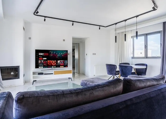 Luxury Family Penthouse In Appartement Nicosie