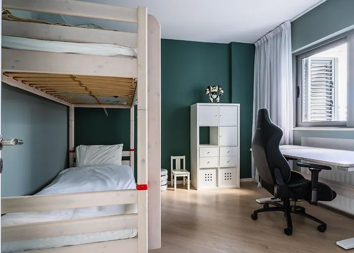 Luxury Family Penthouse In Appartement Nicosie